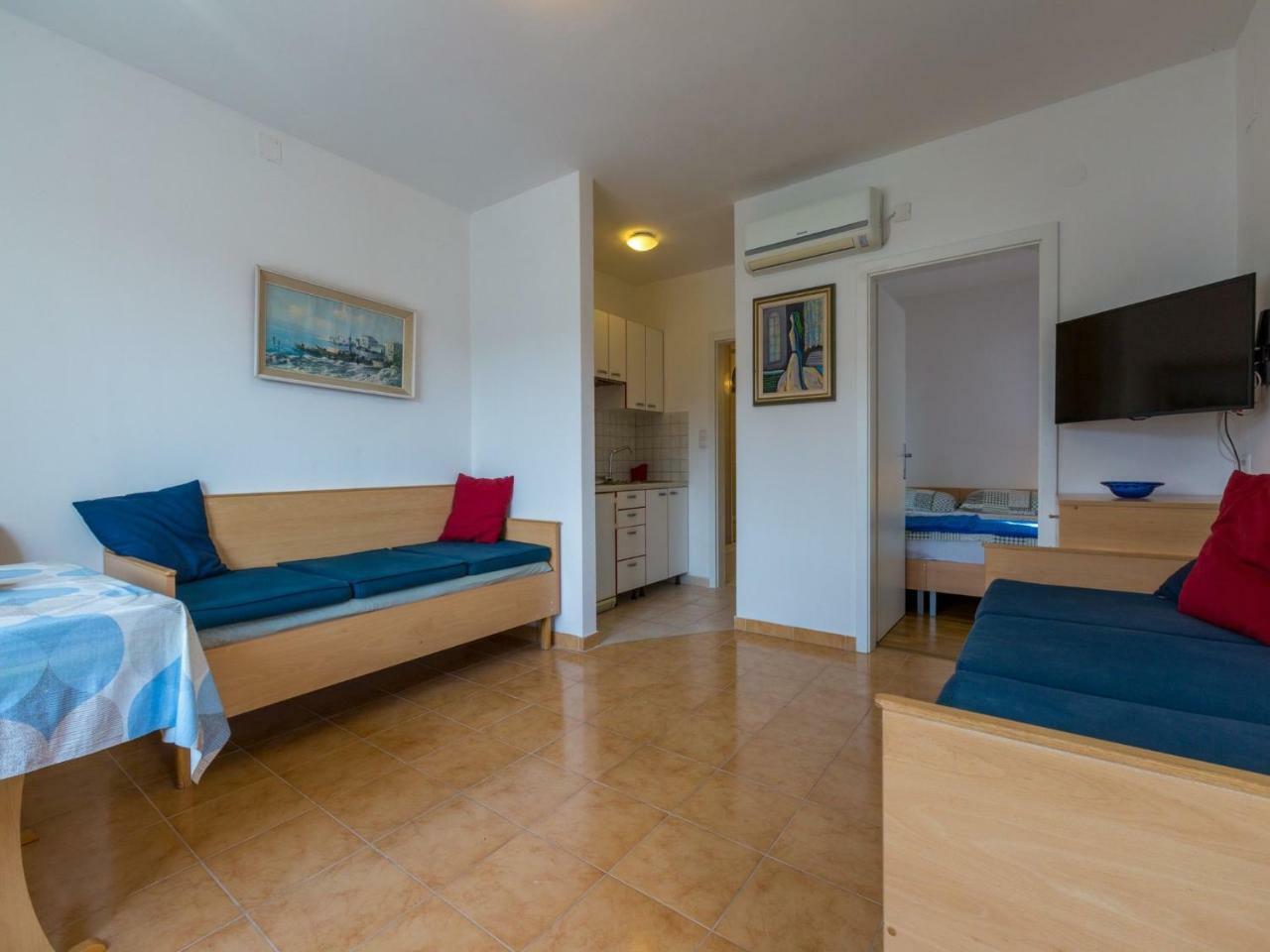 קריקווניצה Apartment Regan מראה חיצוני תמונה